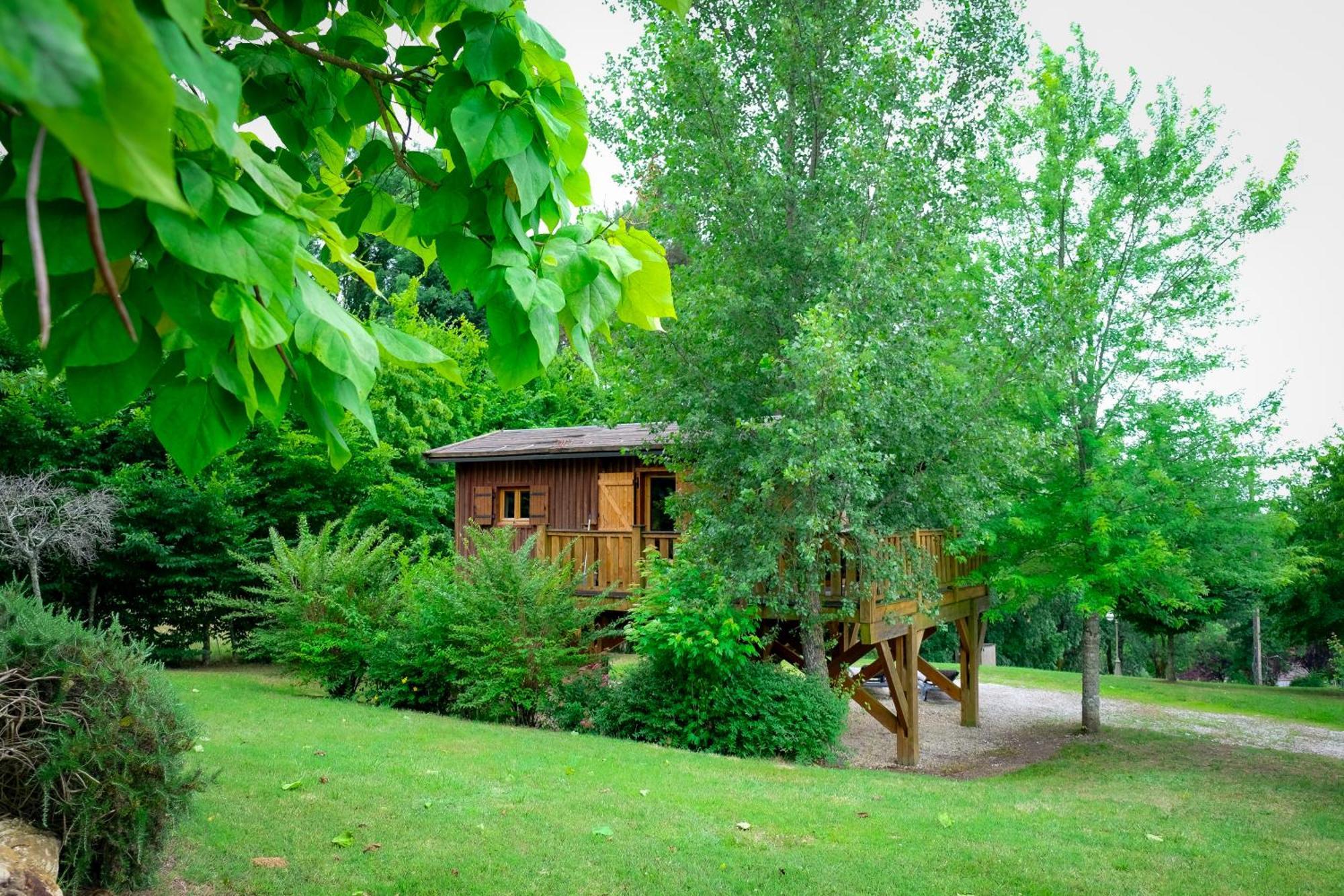 Les Du Brusquand Chalet Marquay